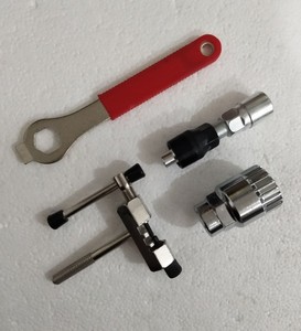 自行车修理拆牙盘拉马自行车修理工具曲柄拆除器牙盘拆卸中轴扳手