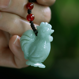 钰达翡翠鸡挂件天然玉石生肖鸡吊坠钥匙风水装饰立体圆鸡数鸡dyj