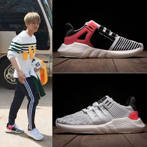 nmd莆田跑步鞋男弹力网面运动鞋女鹿晗同款轻便透气ins超火的鞋子