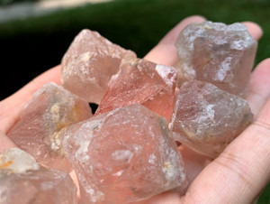 光之门稀有天然粉色萤石矿标疗愈石