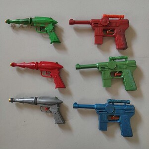 怀旧老库存 80-90年代儿童玩具 塑料呲水枪  水枪玩具