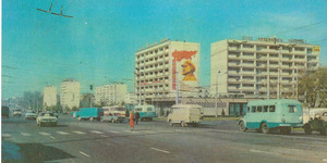 乌兹别克斯坦塔什干街道列宁绘画公共汽车外国中亚原版老明信片