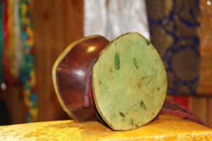 金西藏之法器篇=16世纪西藏密宗法器达玛茹手鼓 法鼓