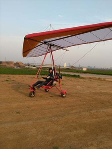无动力三角翼 滑翔机 滑翔伞 动力伞 三角翼 轻型飞机
