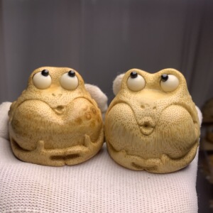 向暖竹根雕刻纯手工老料竹雕三足金蟾蜍活眼怪脸证书配饰文玩把件