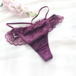 满38包邮 性感小交叉丁字裤女透明蕾丝酒红色t字内裤女纯棉裤档