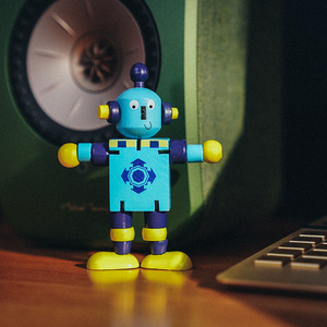 复古木质机器人robert怀旧变形et外星人生日礼物ins摆件实用减压