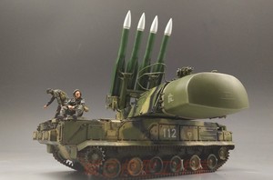 模型代工成品 ----俄罗斯-“山毛榉-M2”防空导弹发射车  ‘熊猫