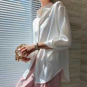 衬衫女设计感小众白色2023春夏季新款垂感缎面宽松韩版气质衬衣