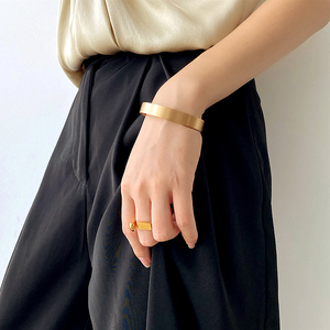 pdo 哑光拉丝极简小众ins欧美轻奢chic开口手镯百搭个性高级感