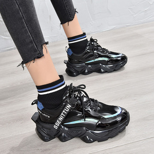 高帮加绒老爹鞋女秋冬季黑色百搭2020新款厚底增高运动连袜子鞋潮