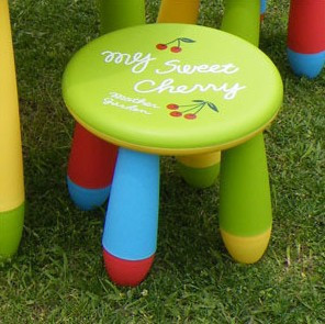 包邮厂家直销幼儿园儿童桌椅 阿童木宝宝凳 塑料凳餐椅