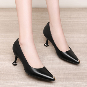 搭配西装的鞋子女士单皮鞋穿西服正装西裤黑色空乘面试职业中跟鞋