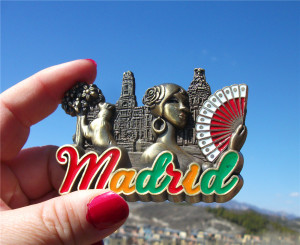 西班牙马德里当地冰箱贴 舞女 小熊爬树 皇宫 金属贴 手信礼物