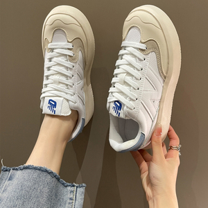 新百伦真皮小白鞋女2022秋季新款皮面厚底板鞋小众ins潮休闲鞋