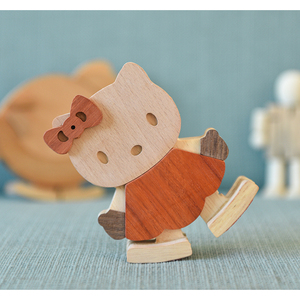 会走路的卡通k*t玩具摆件木头木制创意可爱