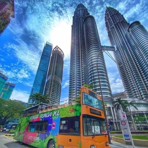 吉隆坡塔观景台+吉隆坡双层巴士市区观光游(24小时通票)
