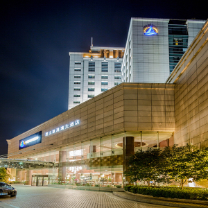 昆山新港湾大酒店1晚 晚餐 蒙特利/小火车/华谊兄弟电影世界