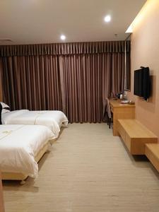 830人付款天猫广宁皇宫酒店/标准一厅一房两床/肇庆酒店预定北京