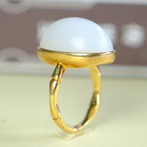 柒府和田玉籽料设计款戒指18k金镶嵌加工定制竹节羊脂玉蛋面中式