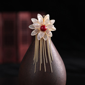 流苏胸针女复古流苏