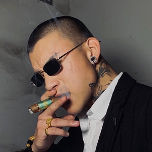 墨镜男潮网红抖音攀娘同款复古小框窄长方形个性搞怪街拍太阳眼镜