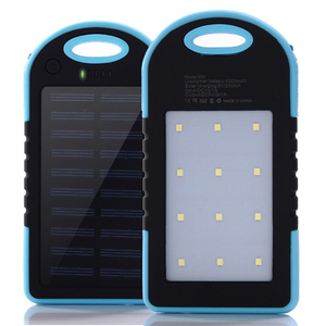 促销多功能太阳能超薄5000毫安充电宝手机通用双输入带灯移动电源