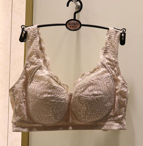 美佳美侬超薄零束缚大胸显小防下垂收副乳薄全罩杯文胸内衣85903