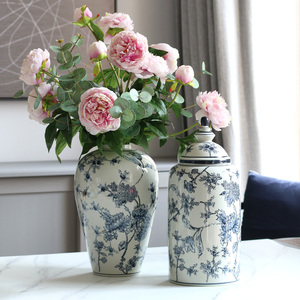 青花瓷花瓶陶瓷缠枝菊纹装饰储物罐中式新中式客厅摆件家居饰品