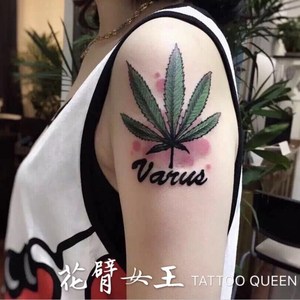 花臂女王tattoo queen d41原宿手绘麻叶字母彩色逼真防水纹身贴