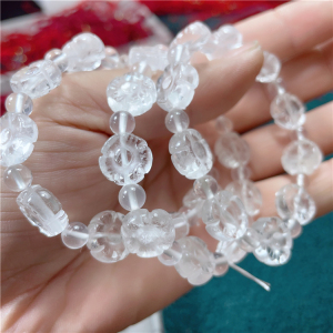 捡漏天然白水晶手链女小花圆珠水晶饰品礼物透明手串单圈