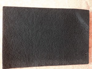 除臭除异味活性炭纤维过滤棉 活性炭无纺布 黑色加碳纤维毡1m宽
