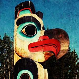 墨·尘渊淘宝加拿大印第安部落原住民手工雷鸟图腾柱摆件美式复古董