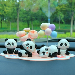 创意汽车摆件可爱卡通熊猫高档车上中控台装饰品个性女生车内饰品