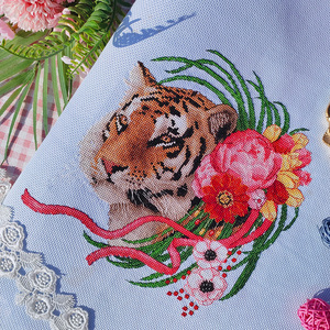 十字绣线绣老虎