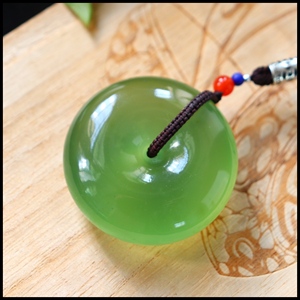 随玉而安收藏品辽宁岫玉天然正宗高透冰绿色老料平安扣玉石吊坠