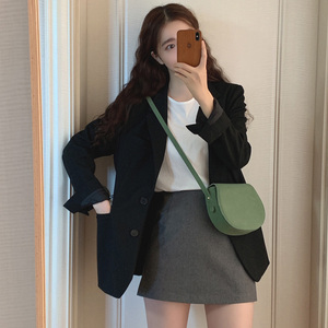 韩国黑色西装外套女休闲宽松显瘦2021年春秋新款气质小西服上衣