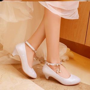 小孩穿的高跟鞋小公主儿童