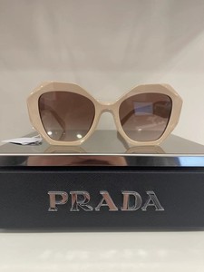 moli全球go【眼镜】prada 多边形奶茶色墨镜_阿里巴巴找货神器