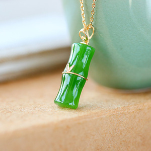 俄料碧玉吊坠节节高升竹节锁骨链优雅高级感18k金镶嵌果阳绿项链