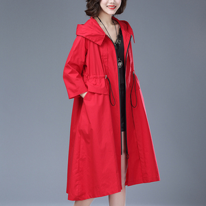 2020流行女装新款宽松抽绳红色风衣女中长款百搭休闲薄款春装外套