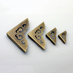 中式仿古铜包角纯铜角花桌椅包边护角木箱铜配件镜框画框柜门护角