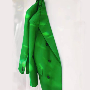 绿色小西装外套女2024春秋新款气质宽松显白休闲高级感设计感西服