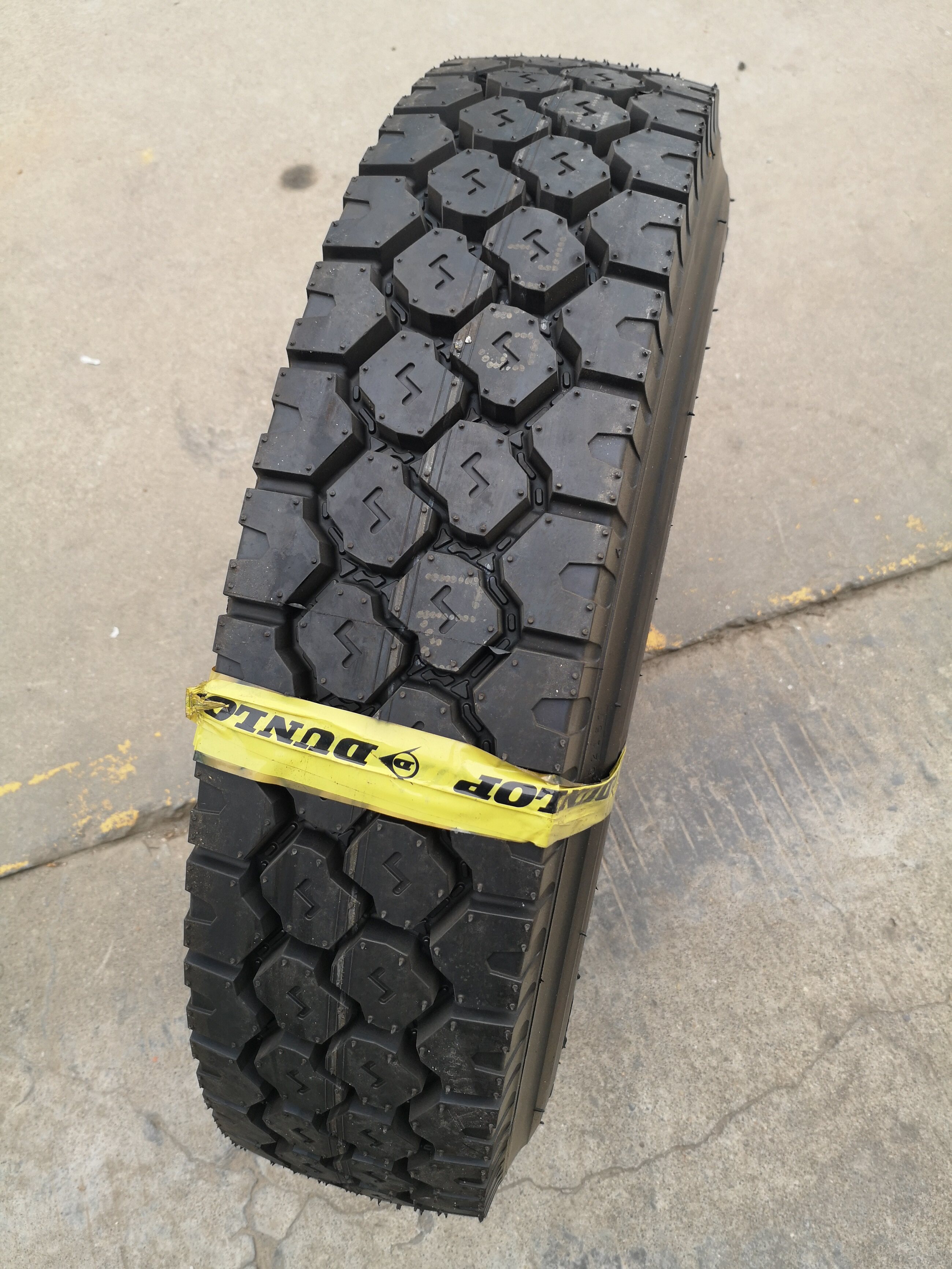 全新邓禄普轮胎 700r750r825r16 加强型全钢丝耐磨耐炸 质量三包