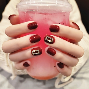 红色美甲贴纸