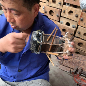 苏州二胡厂专业订做高胡二胡除旧维修换皮升级纯手工蒙皮定制莽皮