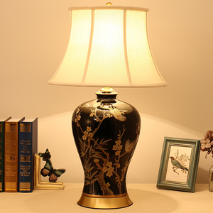 台灯卧室床头客厅新中式北欧美式田园彩绘黑色花鸟陶瓷全铜大台灯