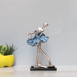欧式树脂芭蕾舞女孩桌面摆件创意跳舞蹈人物雕塑客厅样板房装饰品