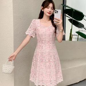 轻奢名媛风粉色蕾丝法式连衣裙女夏季韩版短袖镂空设计感粉色裙39