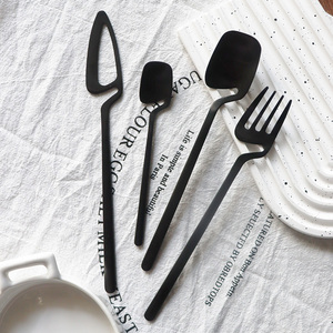 黑色餐勺刀叉勺牛排西餐不锈钢挂杯野营餐具西餐厅商用甜品咖啡勺
